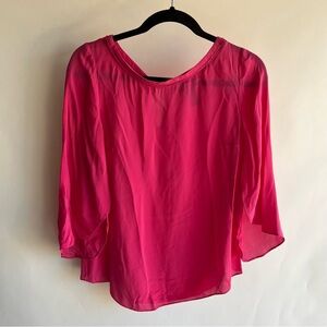 White House Black Market Silk Blouse Shirt Pink Sz 6 3/4 Flutter Sleeve